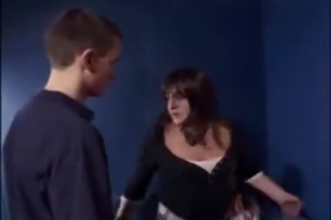 Auto Repairman receives tempted By three Cougar CD