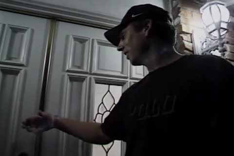 Legendary Tilf receives Sucked & Fingered