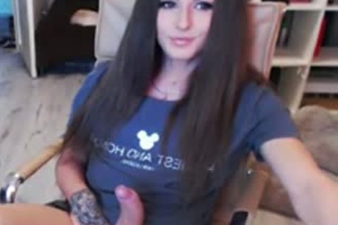 Russian Beauty Strokes Her humongous dong