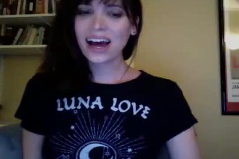 Very stunning Trans beauty Teasing On cam