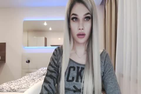 wild blonde tranny CuMMiNG On web camera! By L7P