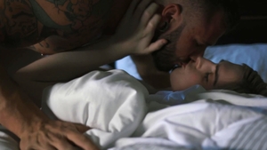 Transsensual.com: Small boobs Ella Hollywood tongue kissing