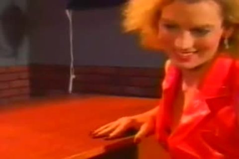 Vintage Crossdresser sucking