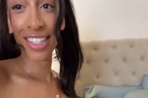 Jasmine Lotus acquires tasty And Tops Masked Male Till he Cums (Candy Land Role Play)