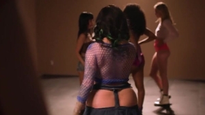 TS Zariah Aura hammers Anna De Ville In bang Club