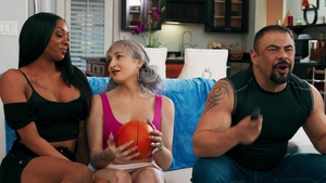 Trans Angels: Leilani Li Explores Haven Rose's Curves