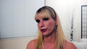 Being Trans 24/7: Confessions of a Bisexual Trans Woman